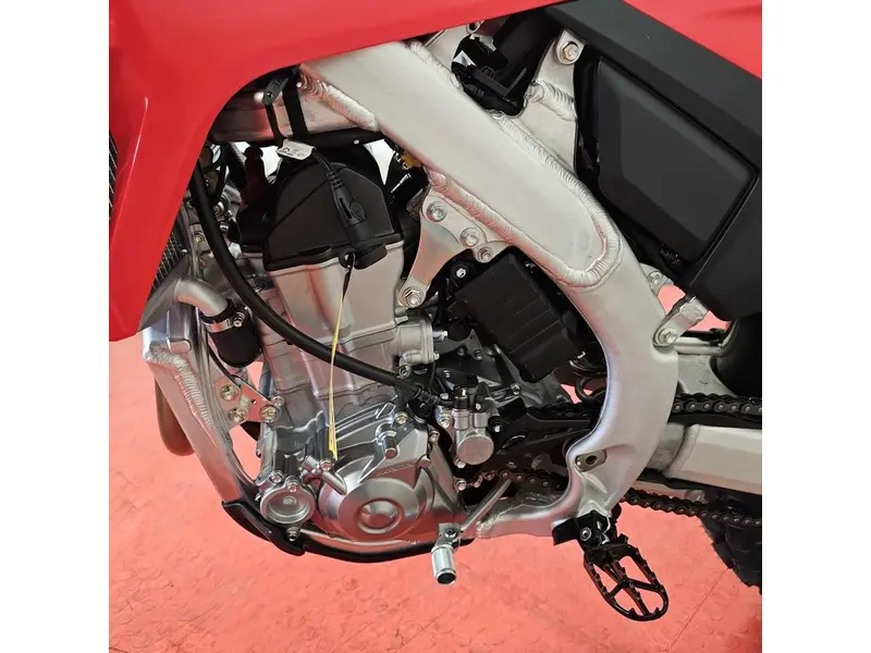 2026 Honda CRF 450R thumbnail 10