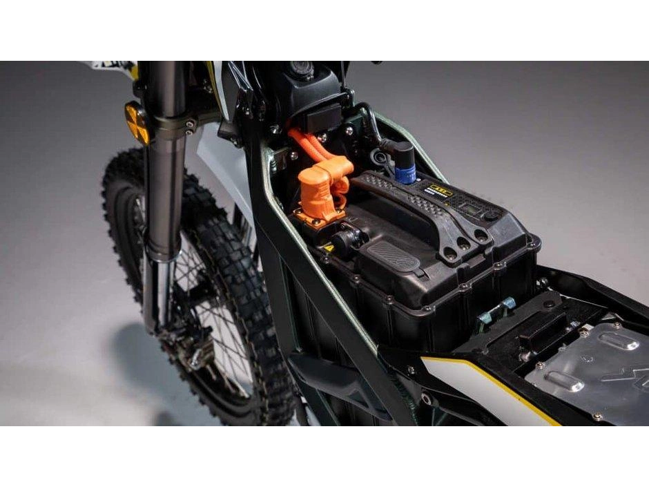 Surron Ultra Bee 100 % Électrique 2023 alt