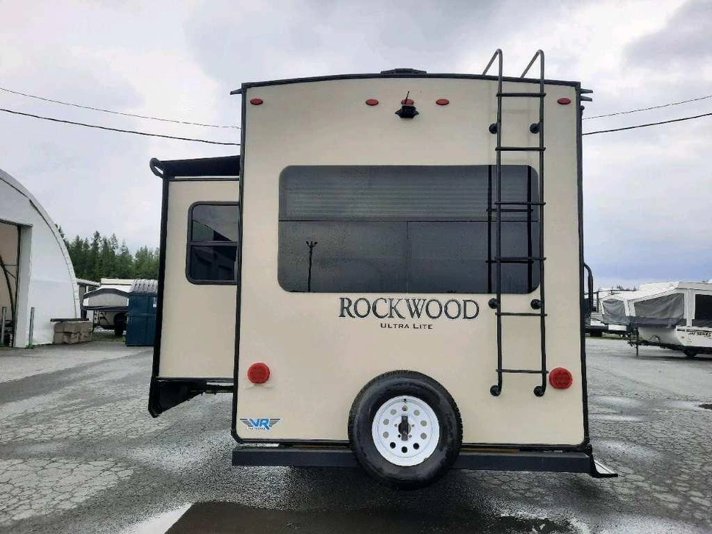 Rockwood Ultra Lite 2440bs 2018 alt