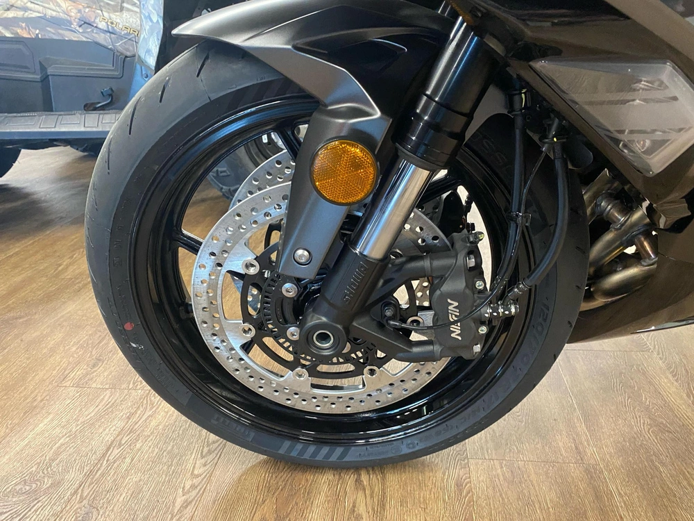 2026 Kawasaki Ninja Zx-6r Base alt