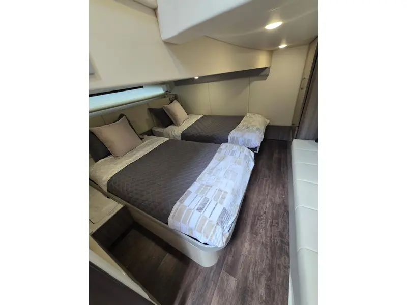 Regal 42 XO 2022