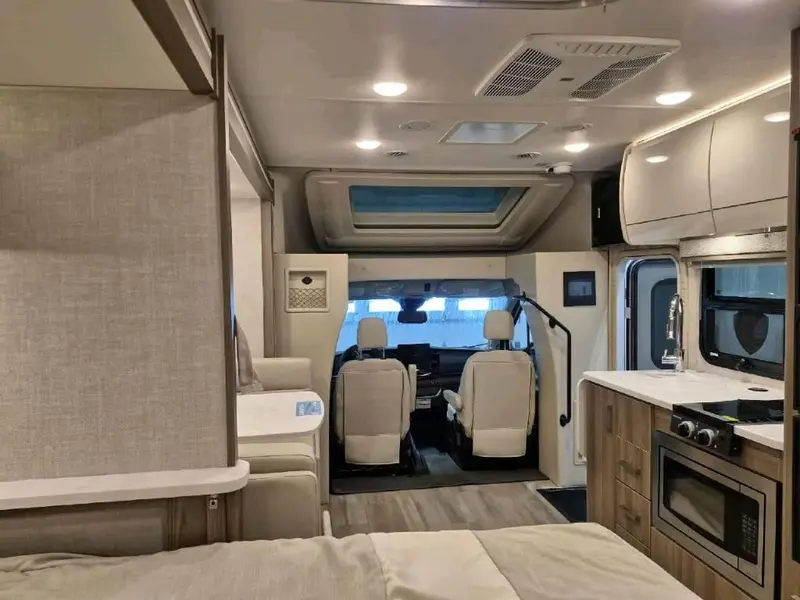 Thor Compass 23TW 2026