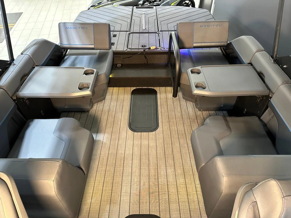 Manitou 26 Explore Navigator Max 2024 alt