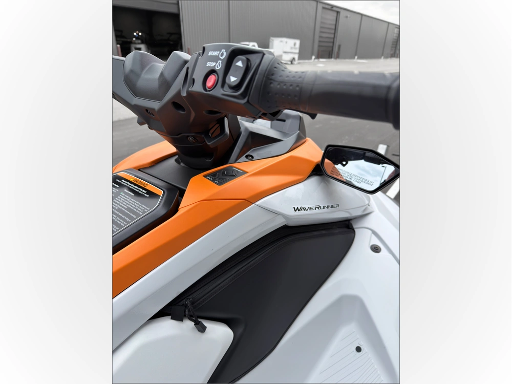 2026 Yamaha Jetblaster Ltd alt