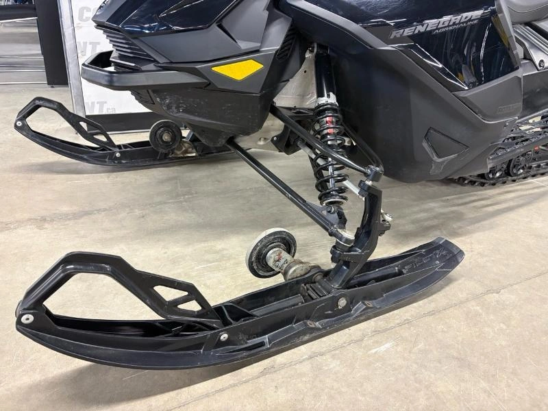 2024 Ski-doo Renegade 900 Ace Adrenaline alt