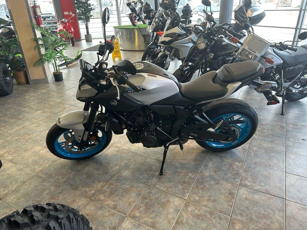 2026 Yamaha Mt-07 alt