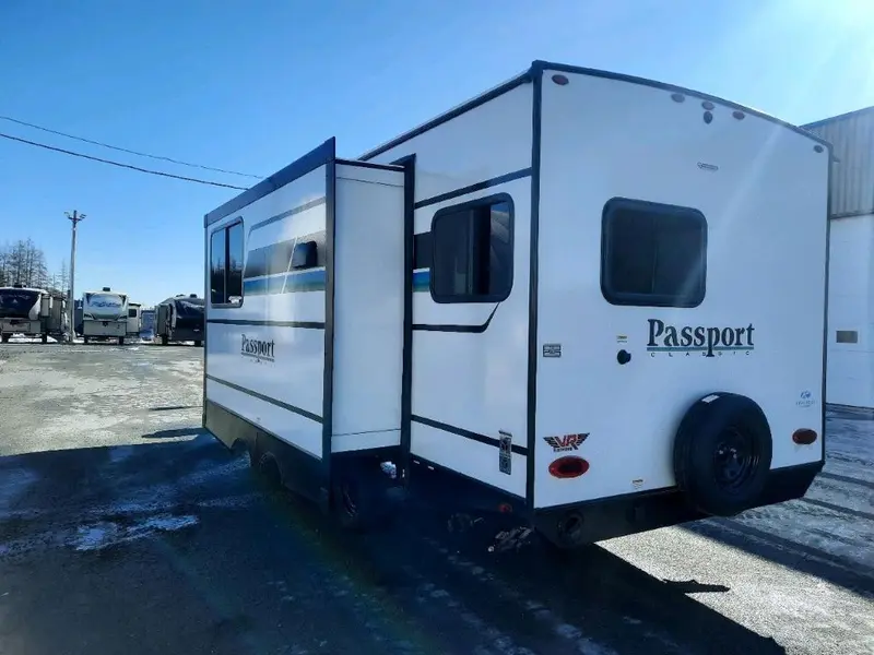 2025 Keystone RV Passport 224RK thumbnail 8