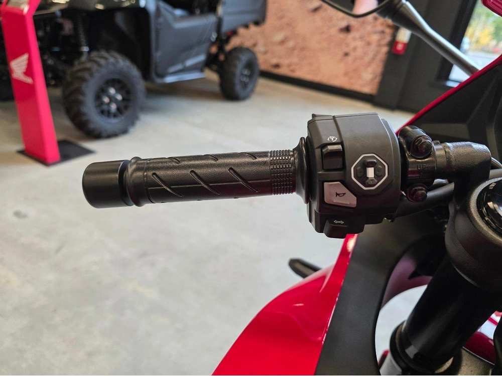 Honda Cbr650ract 2026 alt