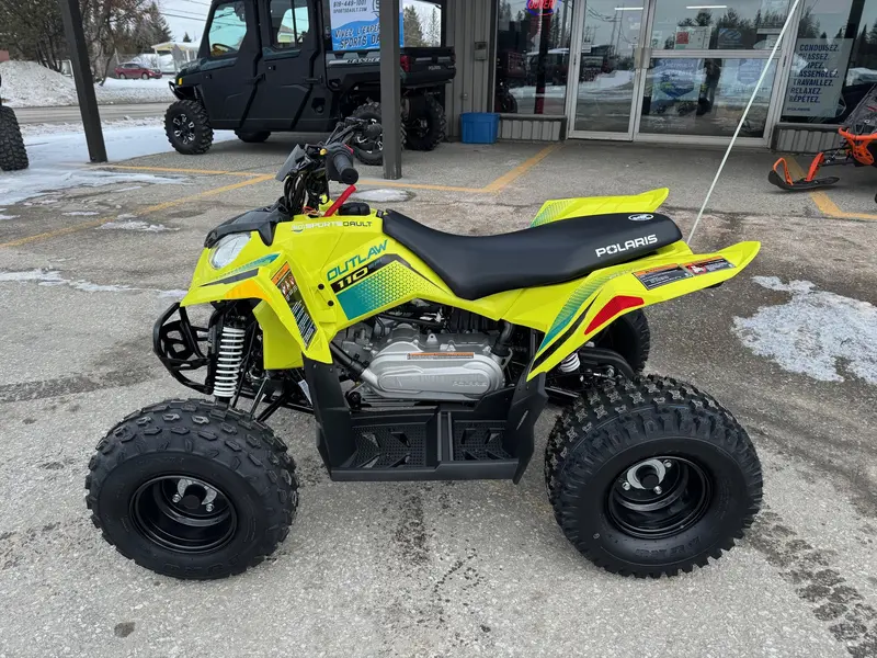 Polaris OUTLAW 110 LIME SQUEEZE 2026