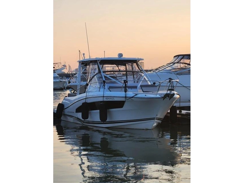 Jeanneau Leader 9.0 2023 alt