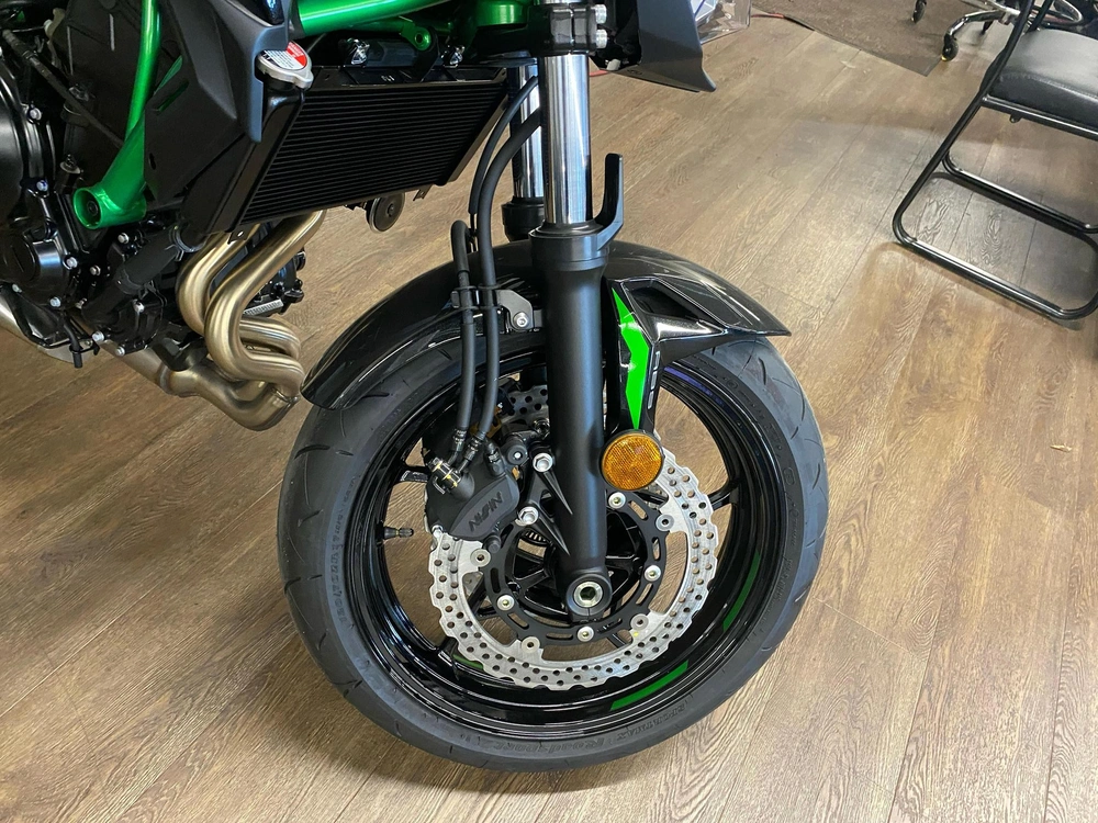 2025 Kawasaki Z650 Abs Abs alt