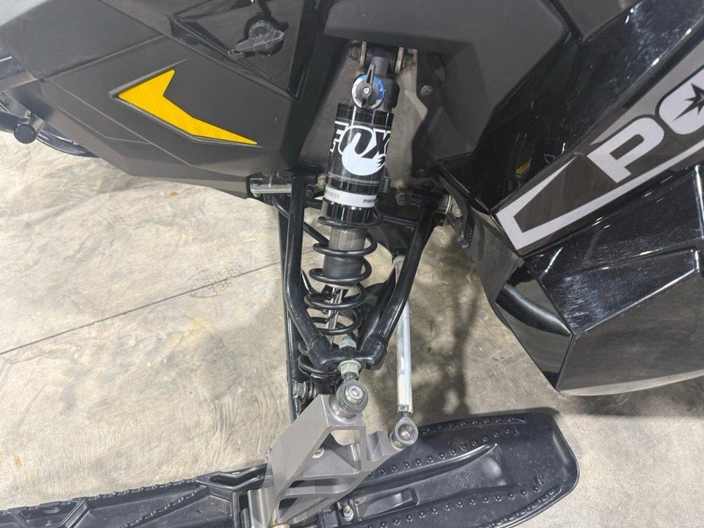 Polaris Titan Adv 800 2022 alt