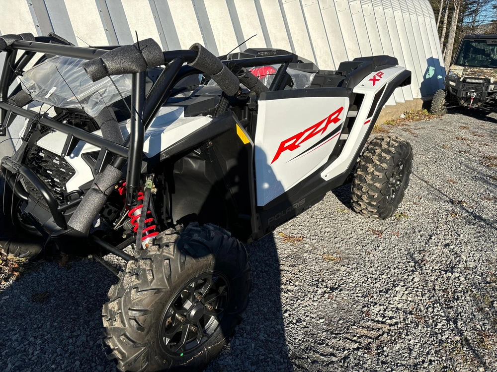 Polaris Polaris Rzr Xp 1000 Rzr Xp 1000 Sports 2024 alt