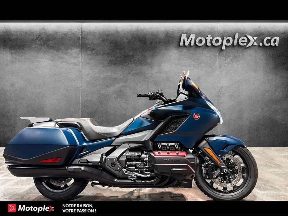 Honda Goldwing Bagger 2022 alt