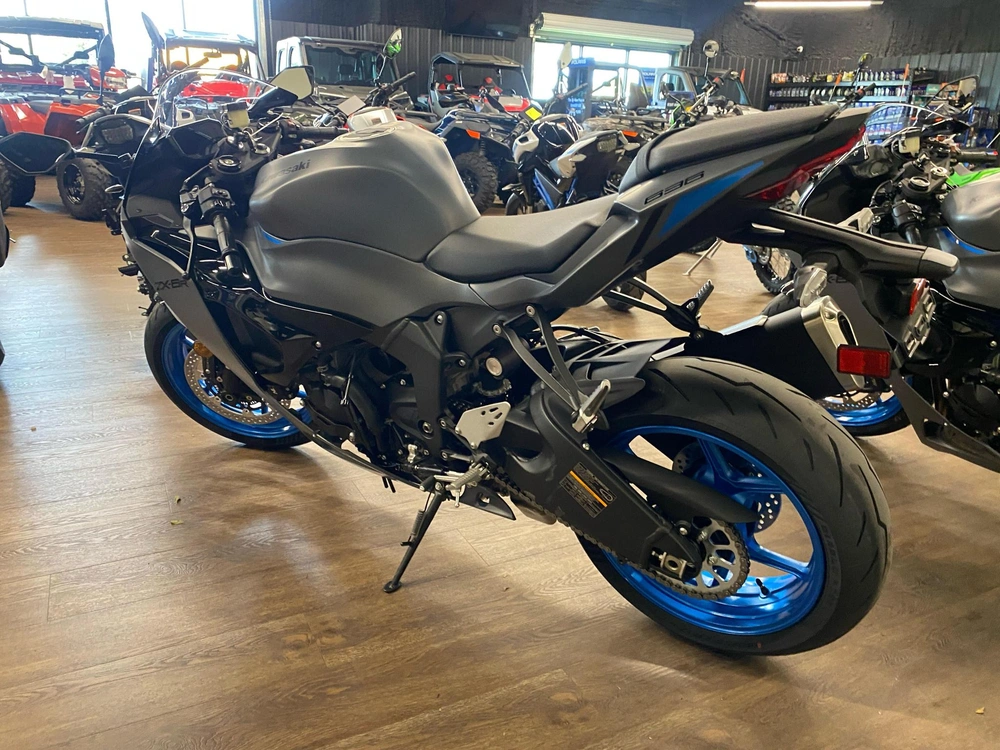 2026 Kawasaki Ninja® Zx™-6r Base Base alt