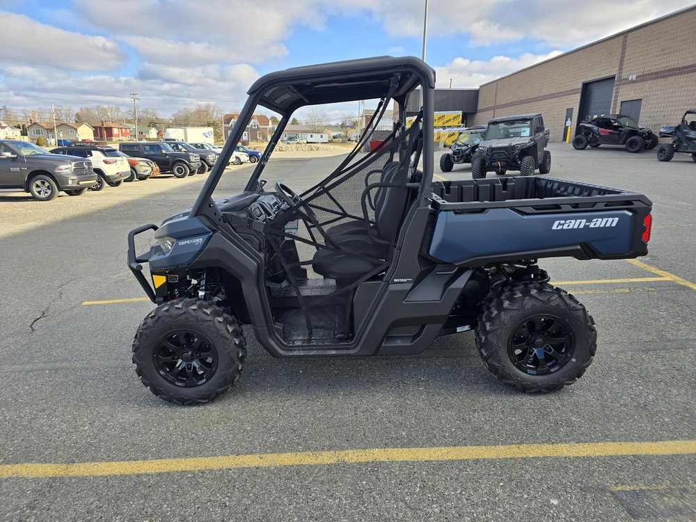 2025 Brp Defender Xt Hd7 alt