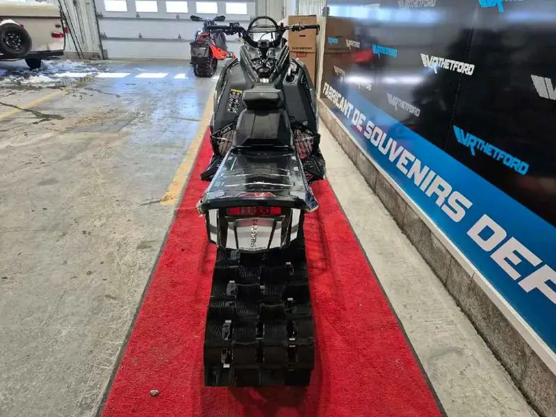 Polaris RMK Khaos 165 2025
