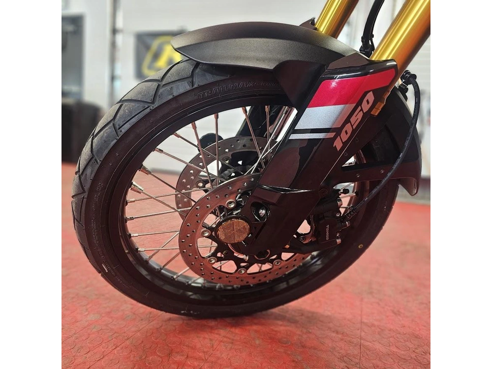 2026 Suzuki V-strom 1050de alt