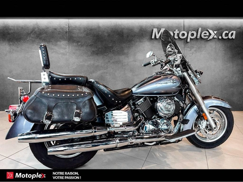 Yamaha V-star 1100 Xvs1100 2004 alt