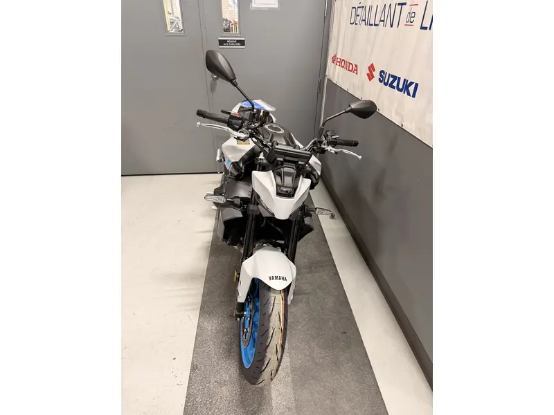 2026 Yamaha MT-09 MT09 thumbnail 3