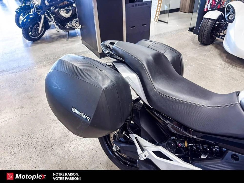 Cfmoto Adventura 650 Touring 2023 alt