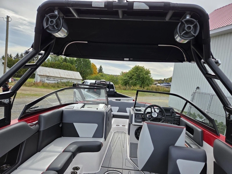 Moomba Moomba Max 2018 alt