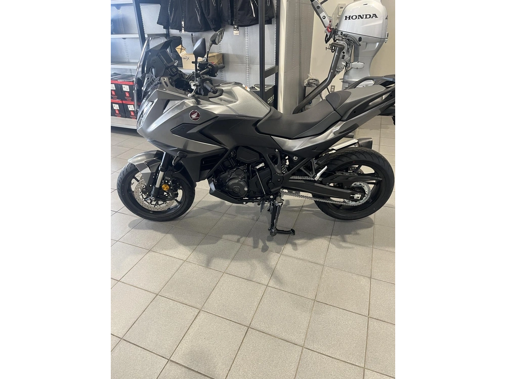 Honda Nt1100 2026 alt
