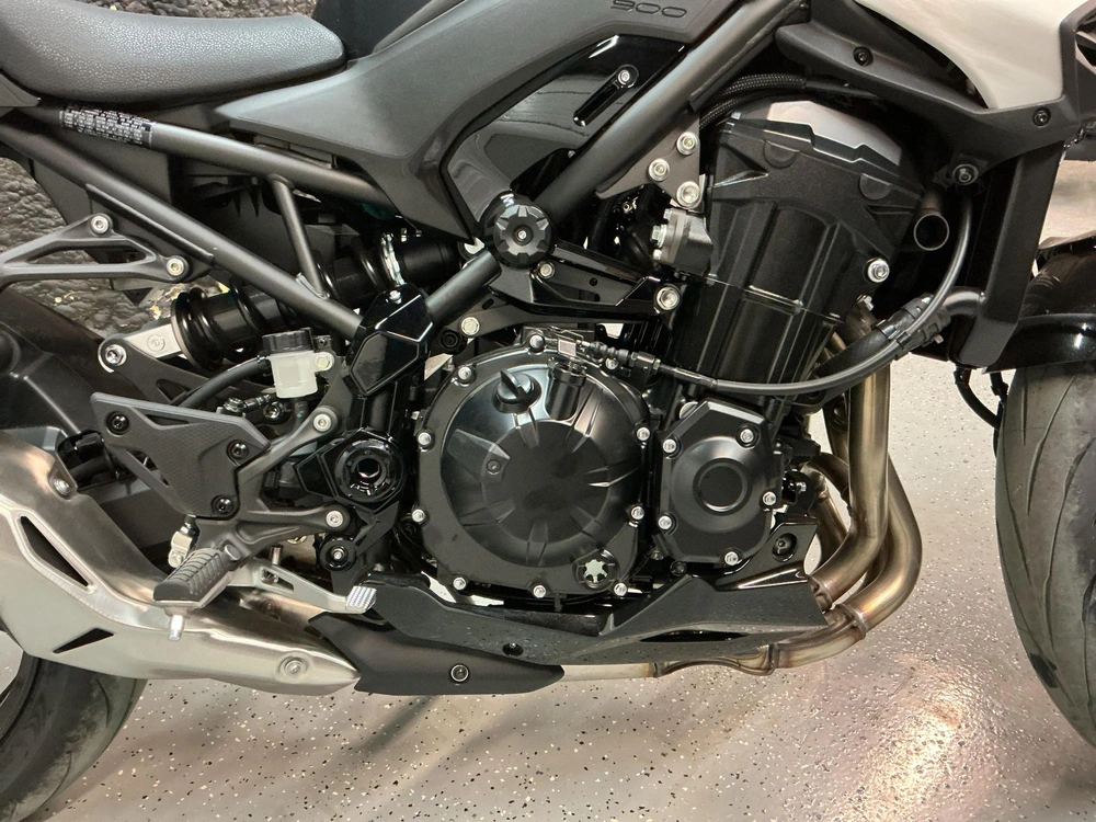 2025 Kawasaki Z900 Abs Abs alt