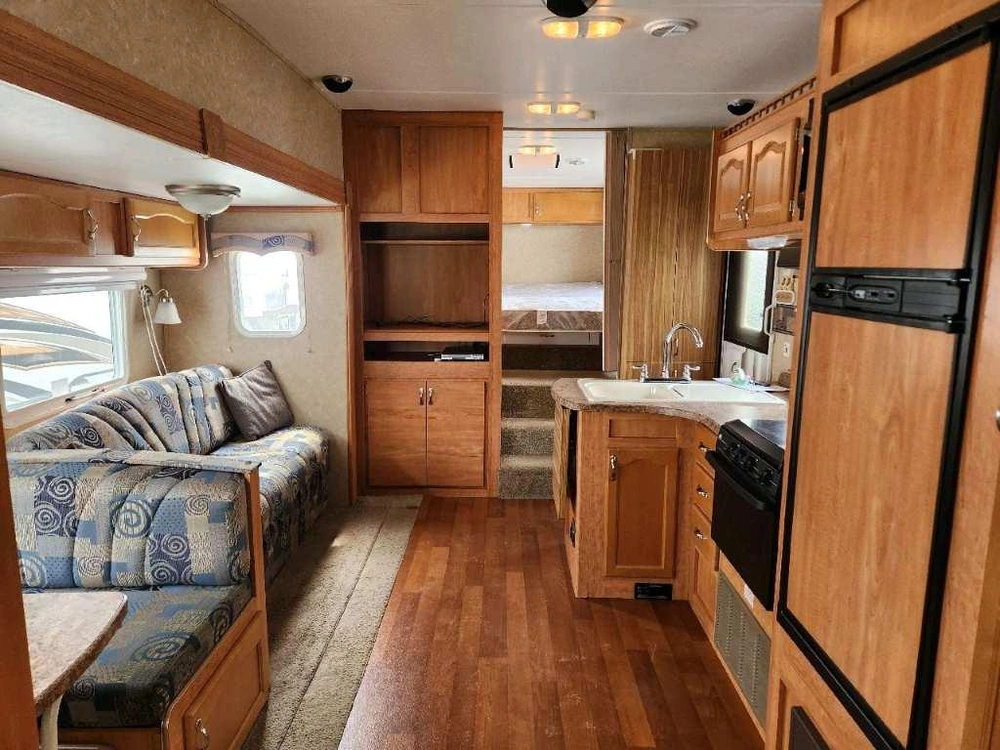 Gulf Stream Conquest 24ftbs 2010 alt