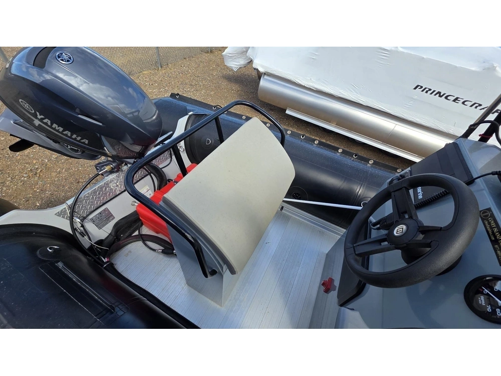 Achilles Su-18 2024 alt