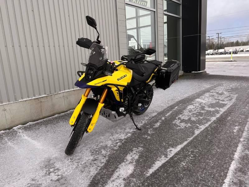 2025 Suzuki V-Strom 800DE Adventure