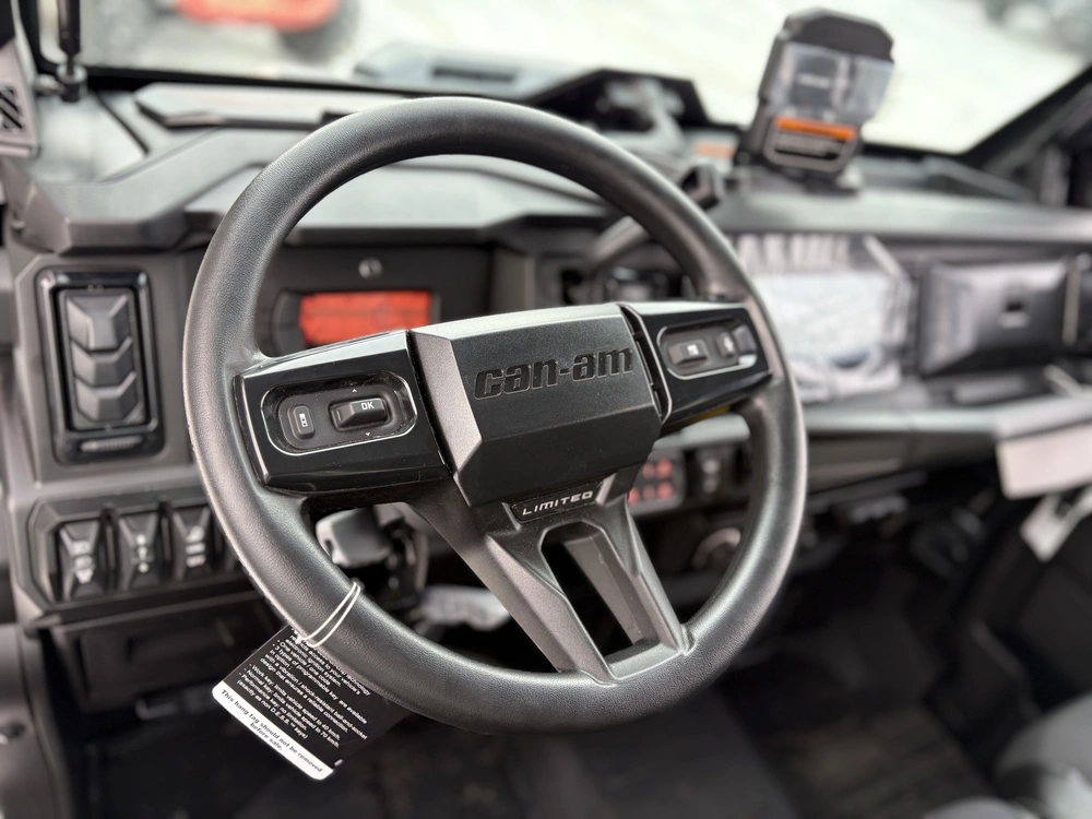 2026 Can-am Defender Max Limited Hd11 alt