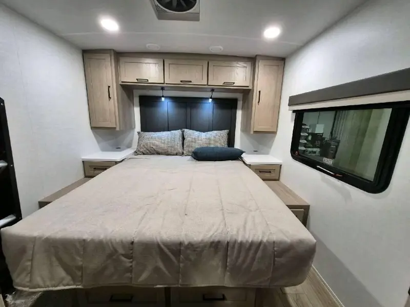 2026 Flagstaff Micro Lite 25FKB