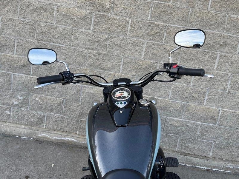 2025 Kawasaki Vulcan 900 Classic alt
