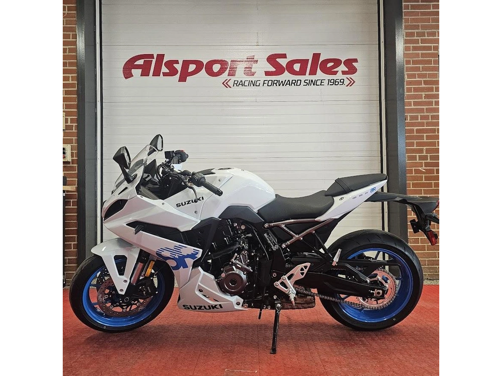 2026 Suzuki Gsx 8r alt