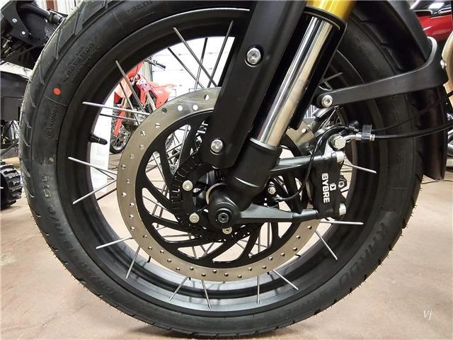 2026 Triumph Scrambler 400 Xc alt