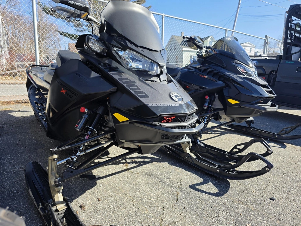 2020 Ski-doo Renegade Xrs 850 E-tec