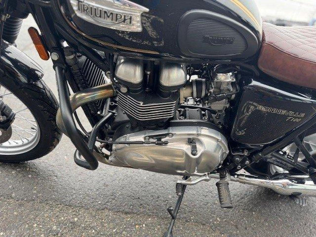 Triumph 865 Bonneville T100 2014 alt