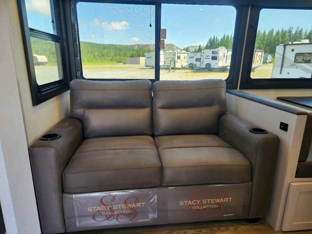 Jayco Jay Feather 25rb 2026 alt