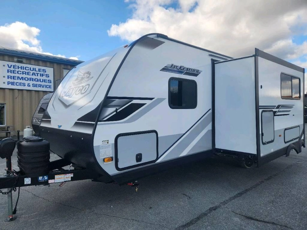 Jayco Jay Feather 24bh 2025 alt