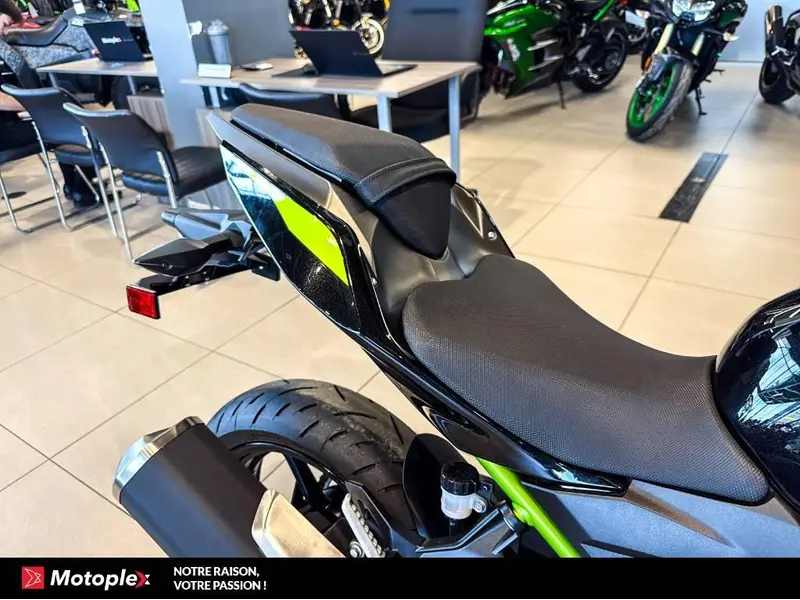 2023 Kawasaki Z400