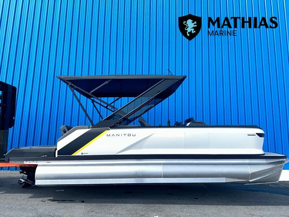 Manitou 22 Explore Switchback 2025 alt