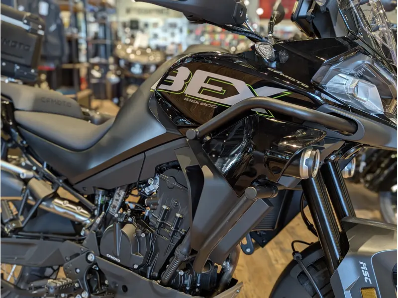 2026 CFMOTO IBEX 800 EXPLORE // Gem Black thumbnail 7