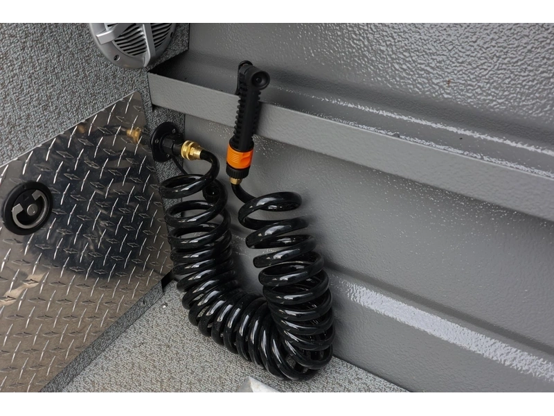 2025 Thunder Jet Luxor 200 alt