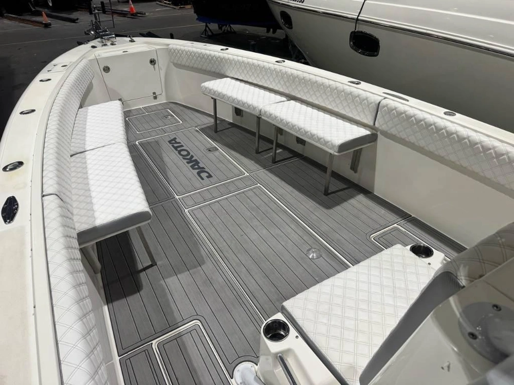 2005 Dakota 3600 alt