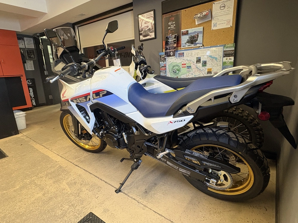 2025 Honda Xl 750 S alt