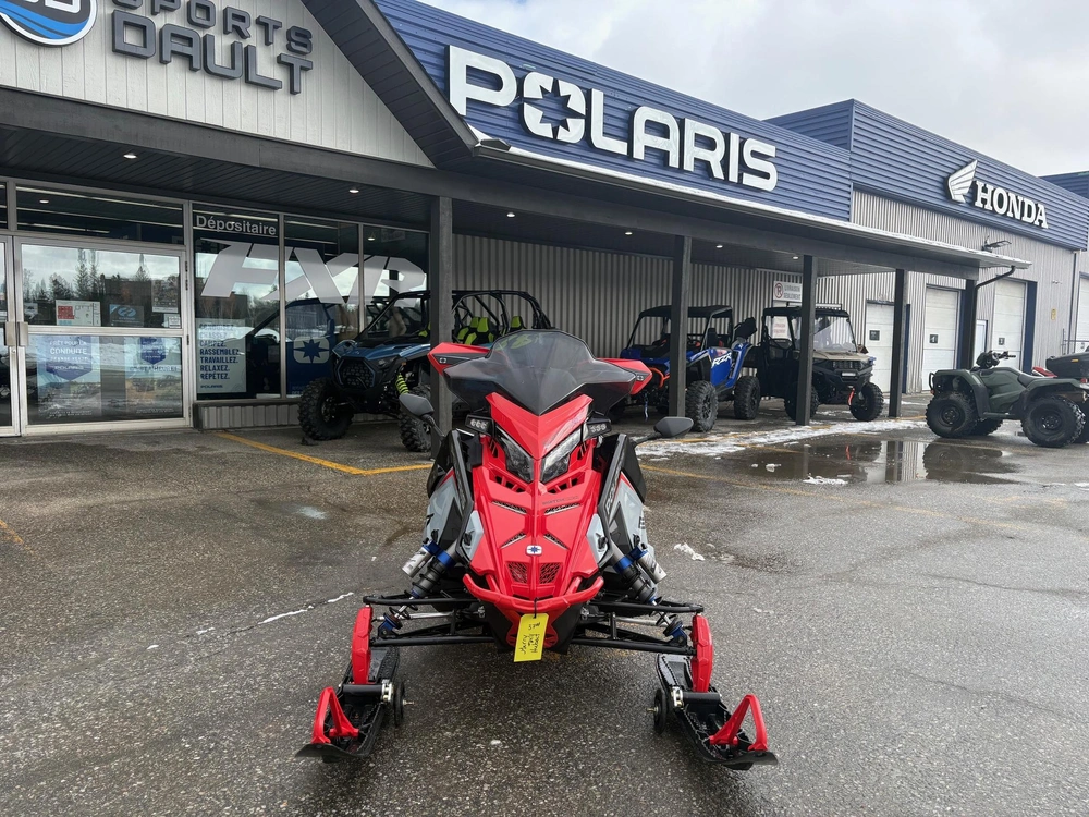 Polaris Patriot Boost Switchback Assau 2025 alt
