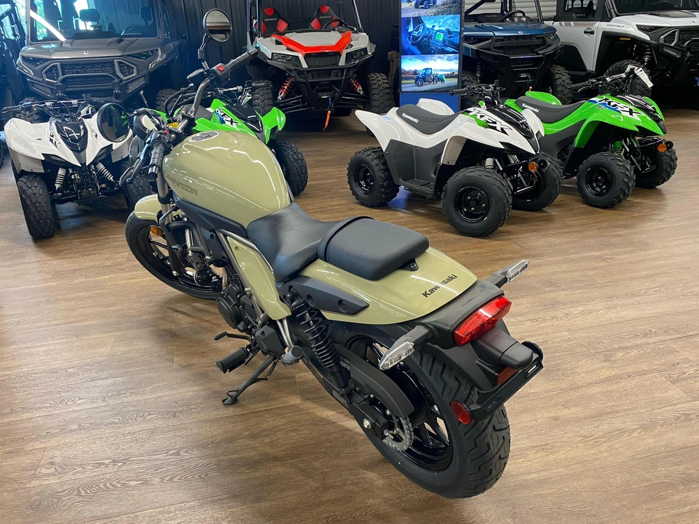 2025 Kawasaki Eliminator® Base Base alt