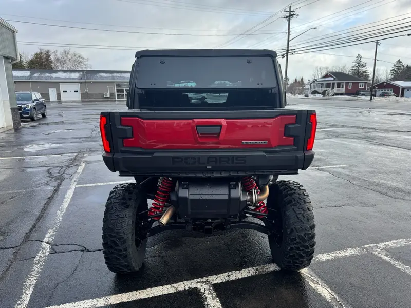 Polaris XPEDITION 1000 XP 5 NORTHSTAR PERFORMANCE RED 2026