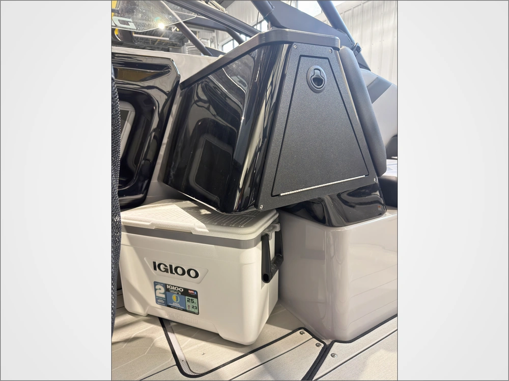 2026 Yamaha 255xd $3,000 Rebate alt